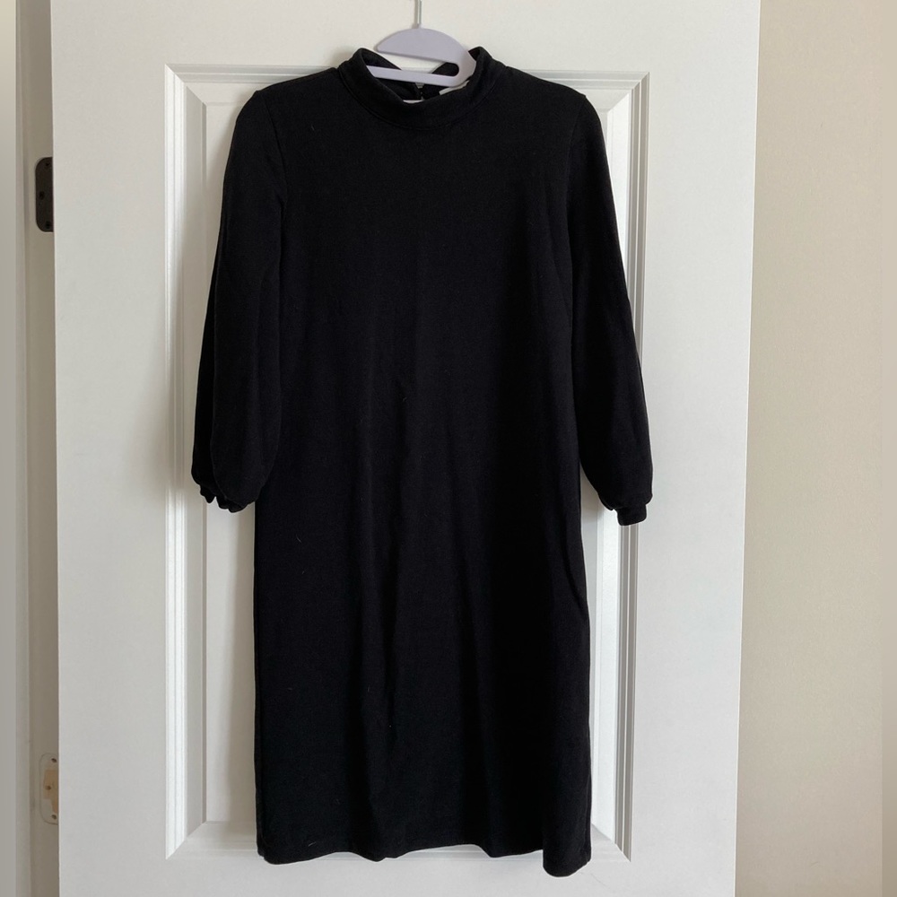 Amour Vert Women’s black dress